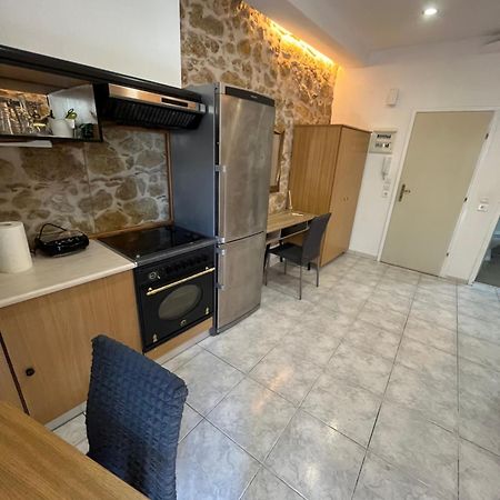 Papyrus City Centre Apartments イラクリオン エクステリア 写真